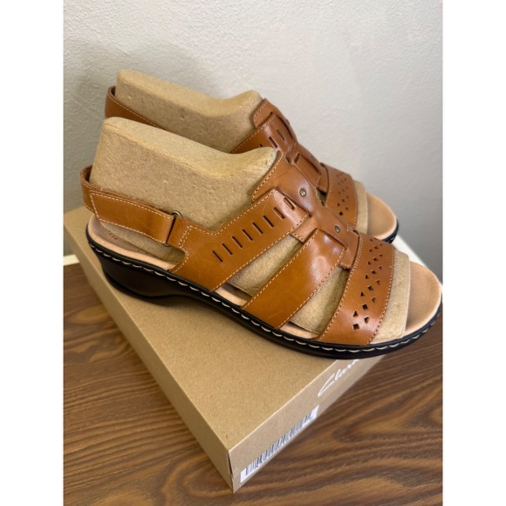 NWT Clarks Lexi Qwin Tan Leather Sandals Size 11 XXW – Wide Comfort Wedge Slides